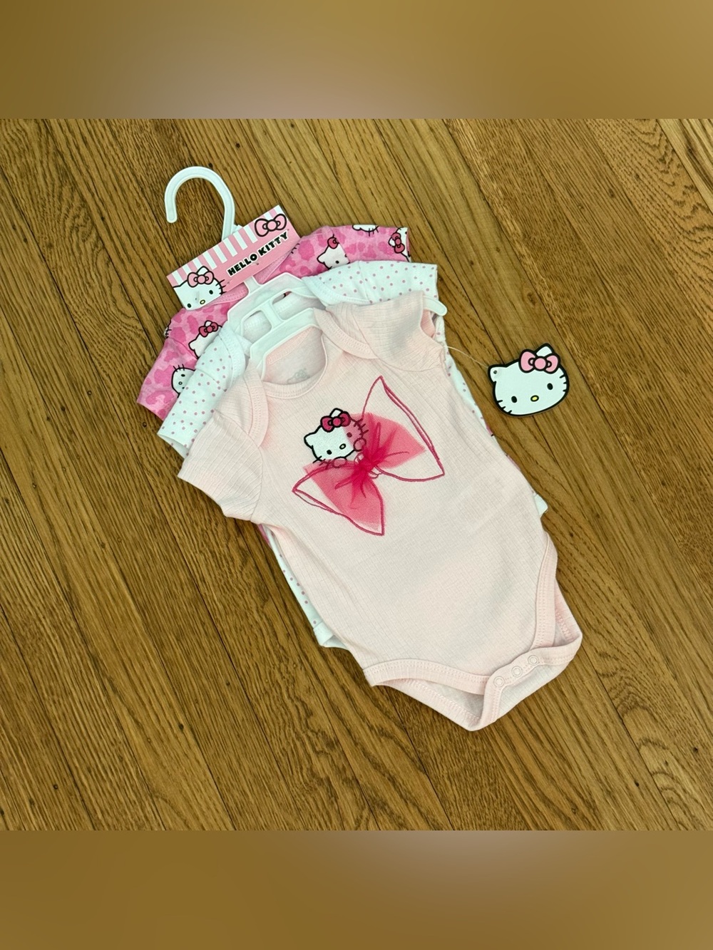 NWT Hello Kitty Pink 3 pack Bodysuit Set with Bow Accent Baby Girl size 6 months